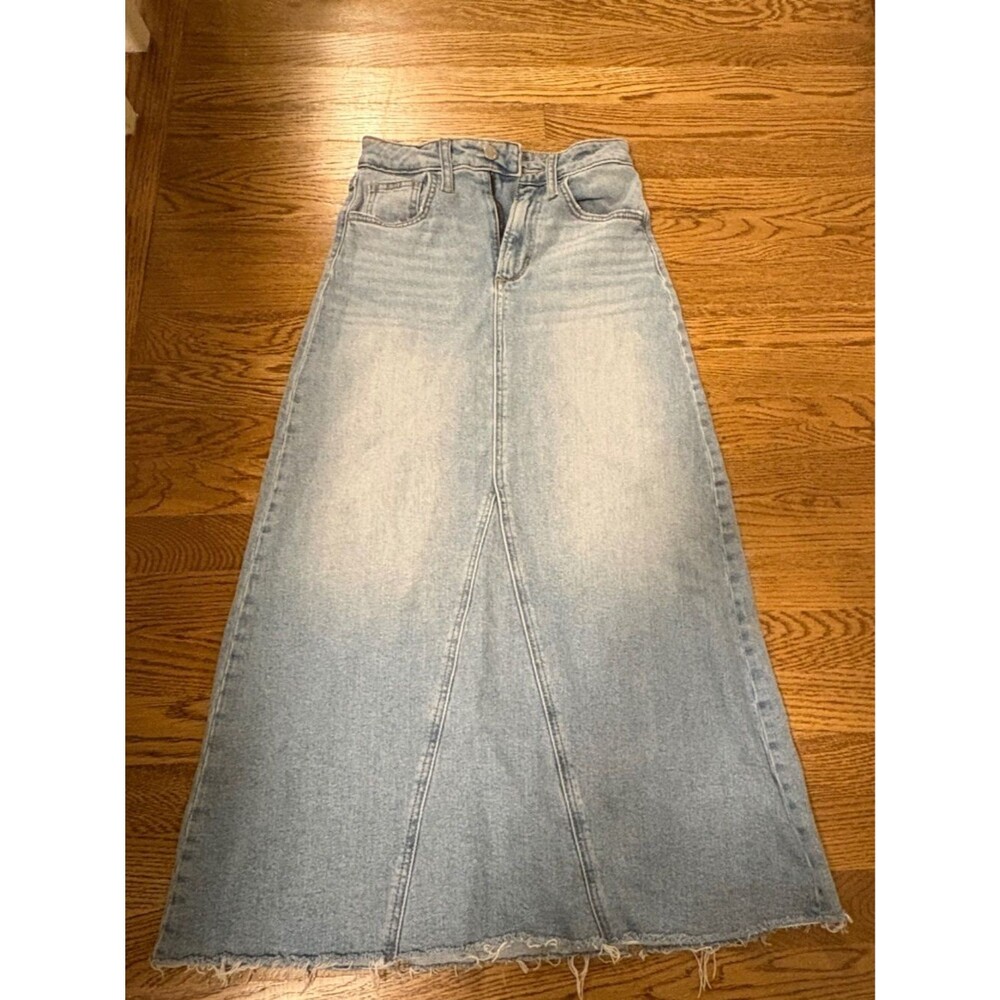 Joe's Jeans Denim Maxi Skirt | Light Wash | Size 23 | Raw Hem